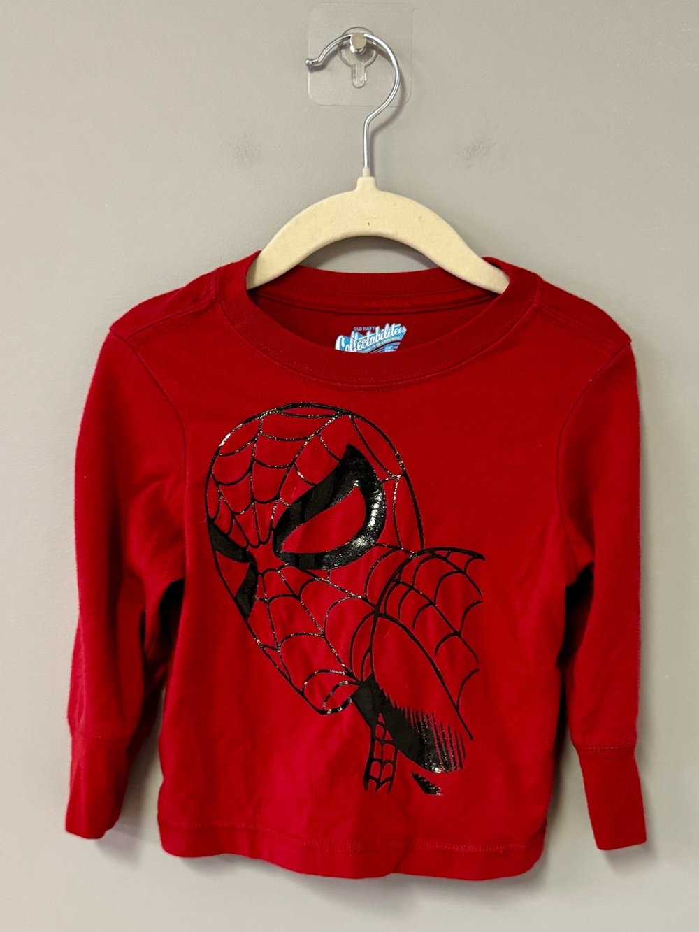 Old Navy Red Long-Sleeve Spider Graphic Tee
